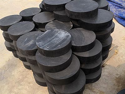 赛罕区板式橡胶支座由若干层橡胶片与薄钢板经加压硫化